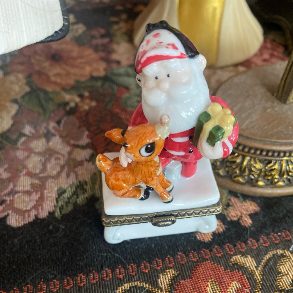 1999 Midwest of Cannon Falls Porcelain Rudolph & Santa Trinket Box